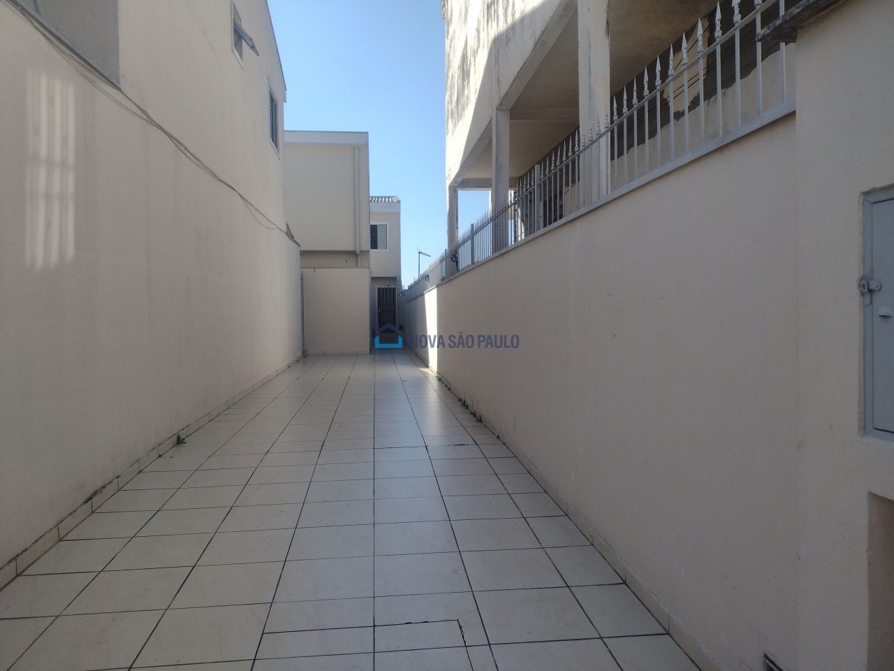 Foto 2 - JA30043