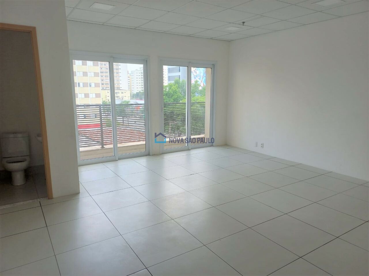 Foto 2 - JA30704