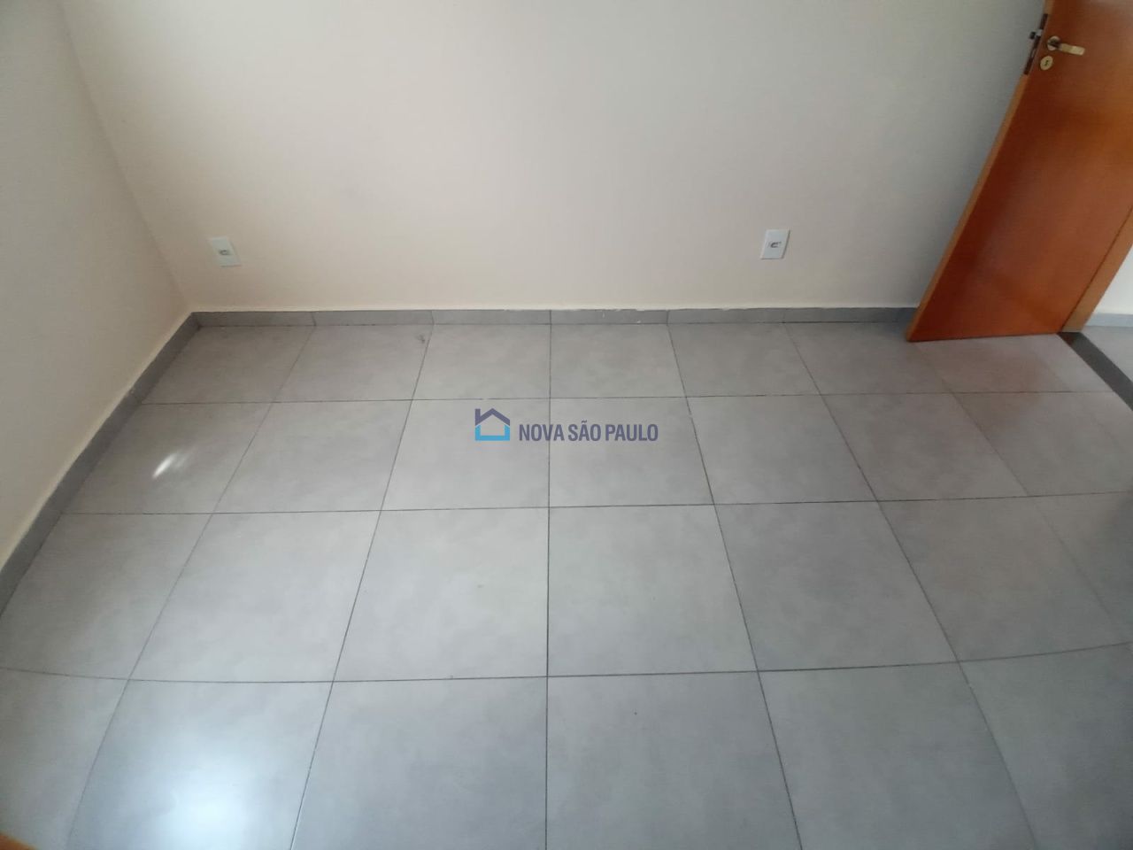 Foto 5 - JA31628