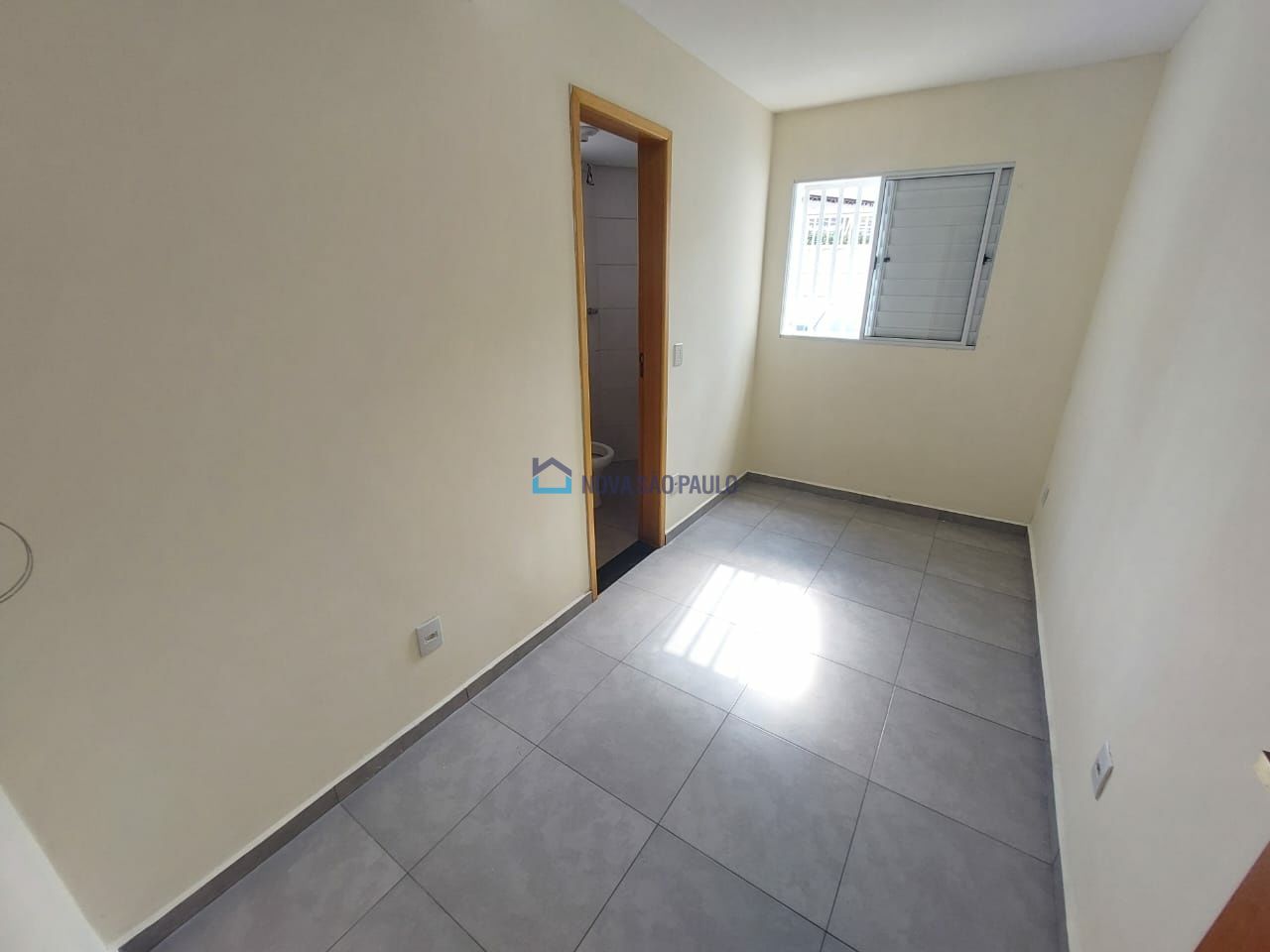 Foto 5 - JA31858