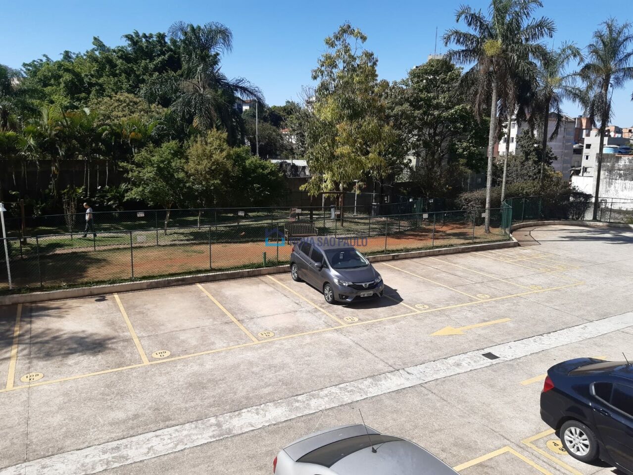 Foto 19 - JA33702