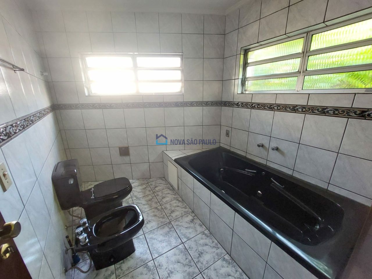 Foto 18 - JA33851