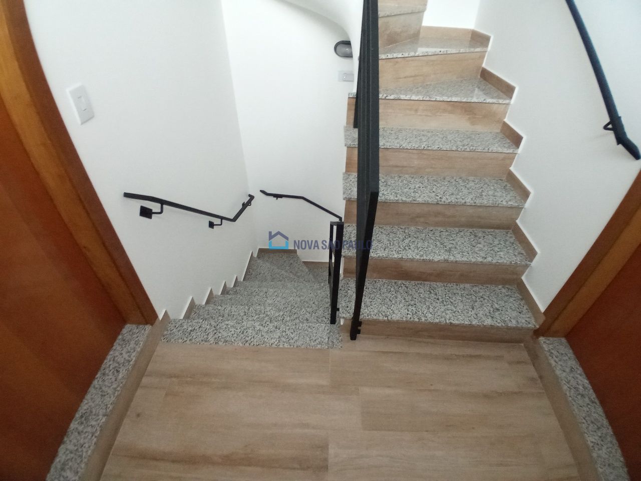 Foto 5 - JA35592