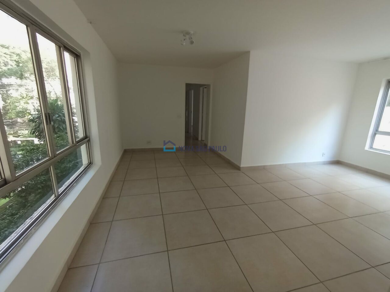Foto 2 - JA36334