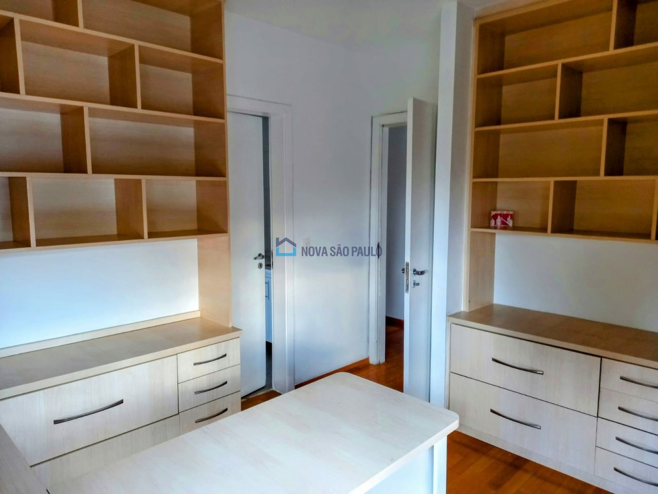 Quarto (escritório)