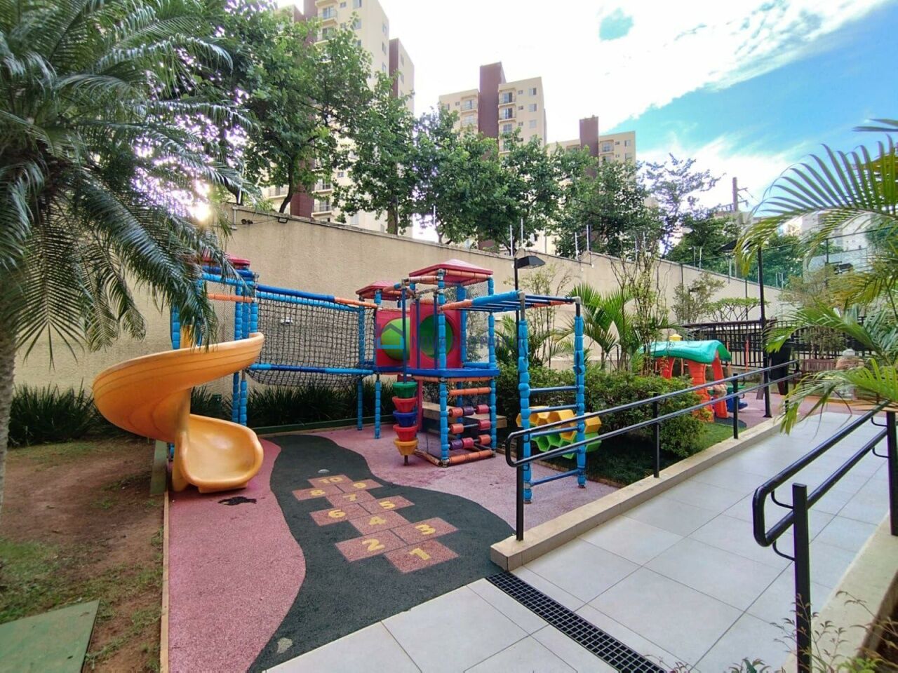 Foto 18 - JA40374