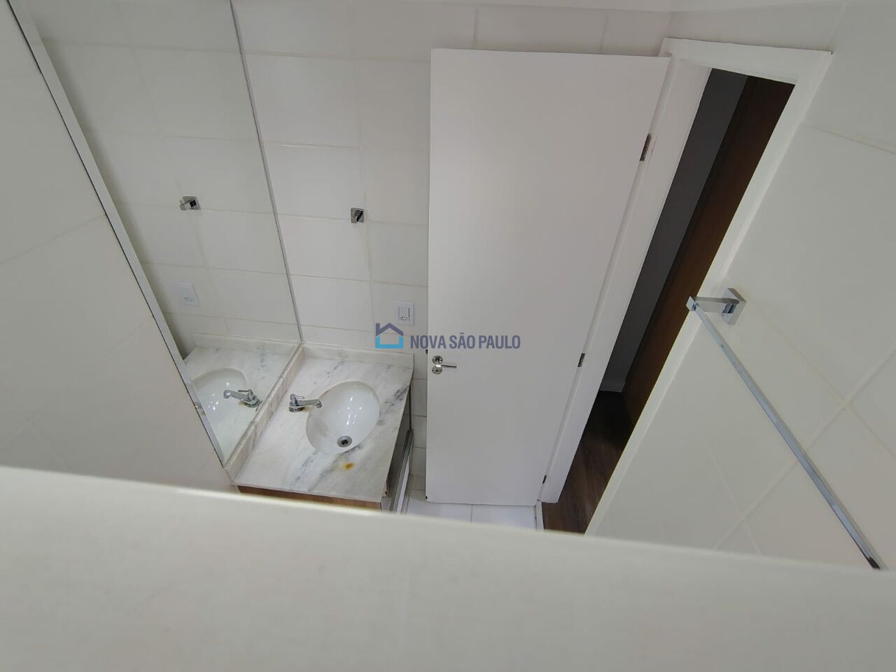 Foto 17 - JA40513