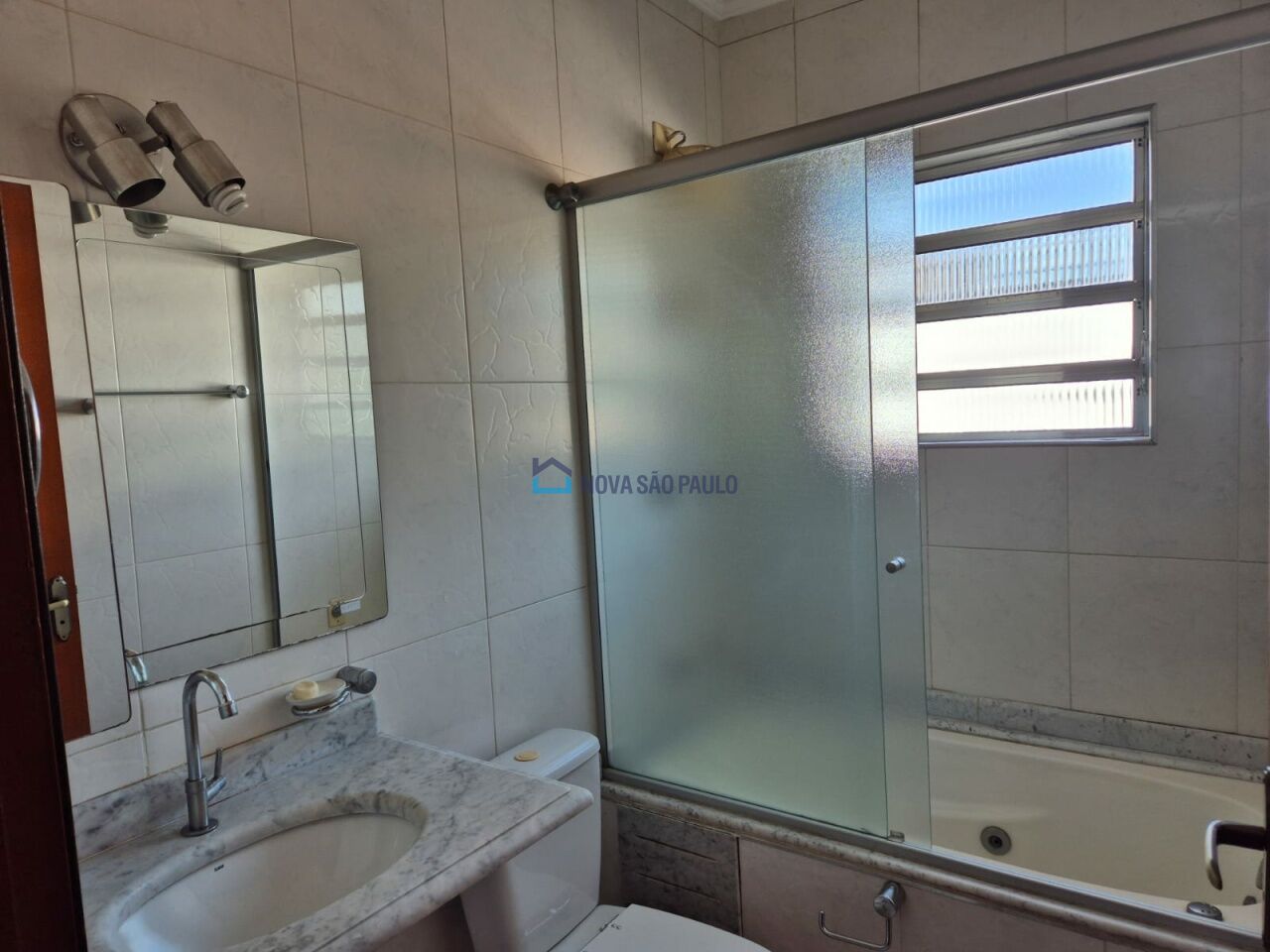 Foto 42 - JA40654