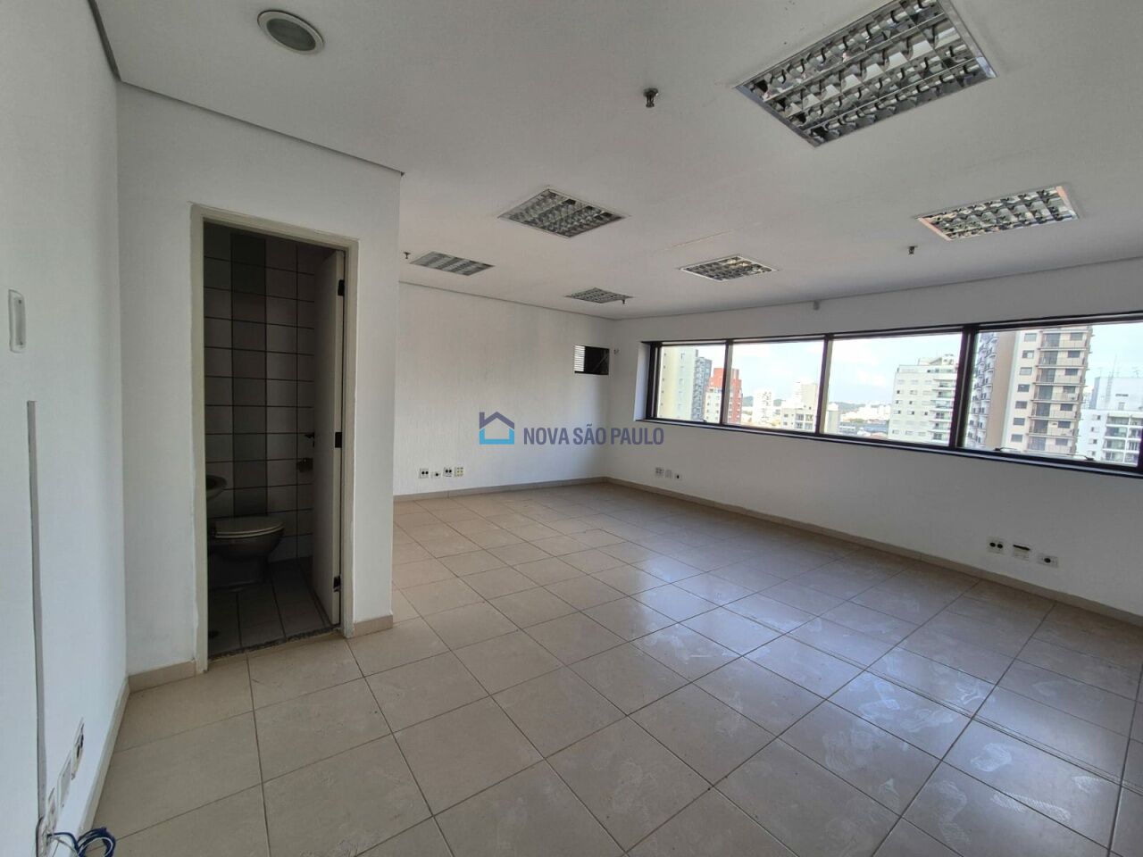 Foto 5 - JA41484