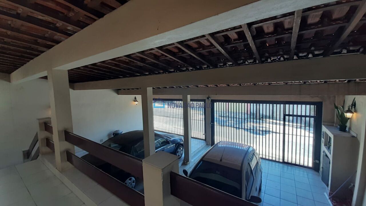 Foto 33 - JA41553