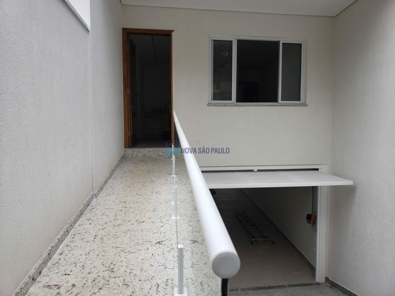Foto 2 - JA41629