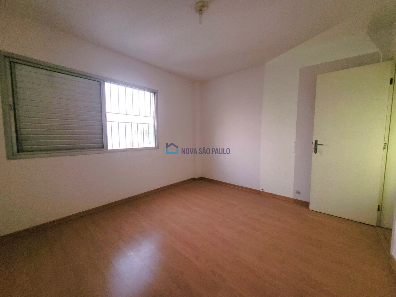 Foto 5 - JA41656