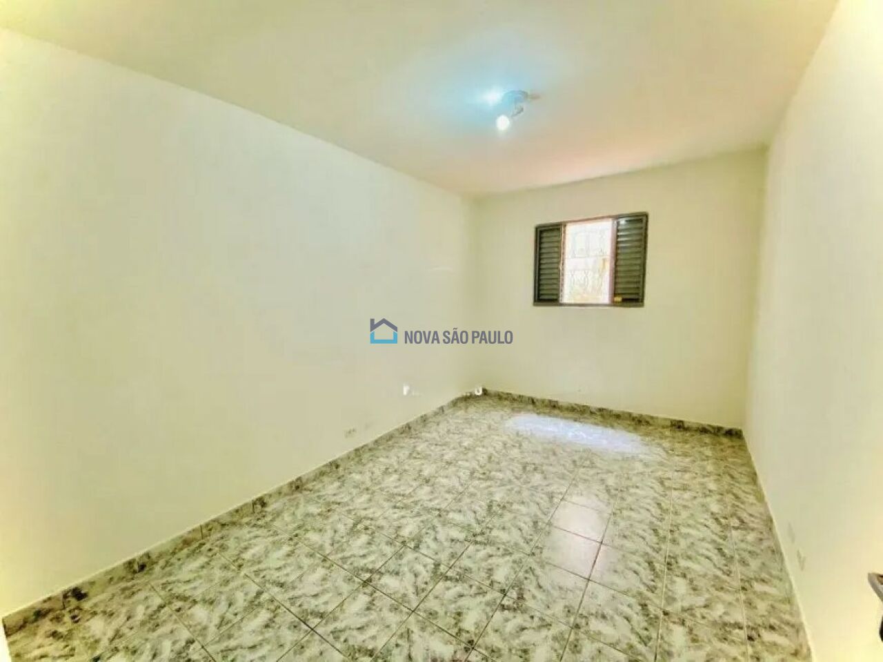Foto 3 - JA42598