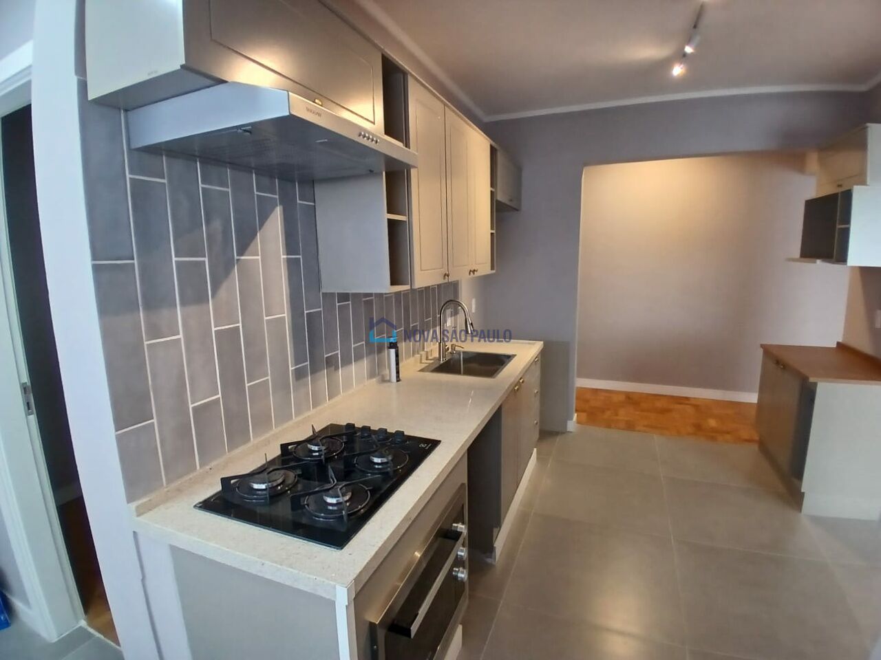 Foto 33 - JA43518