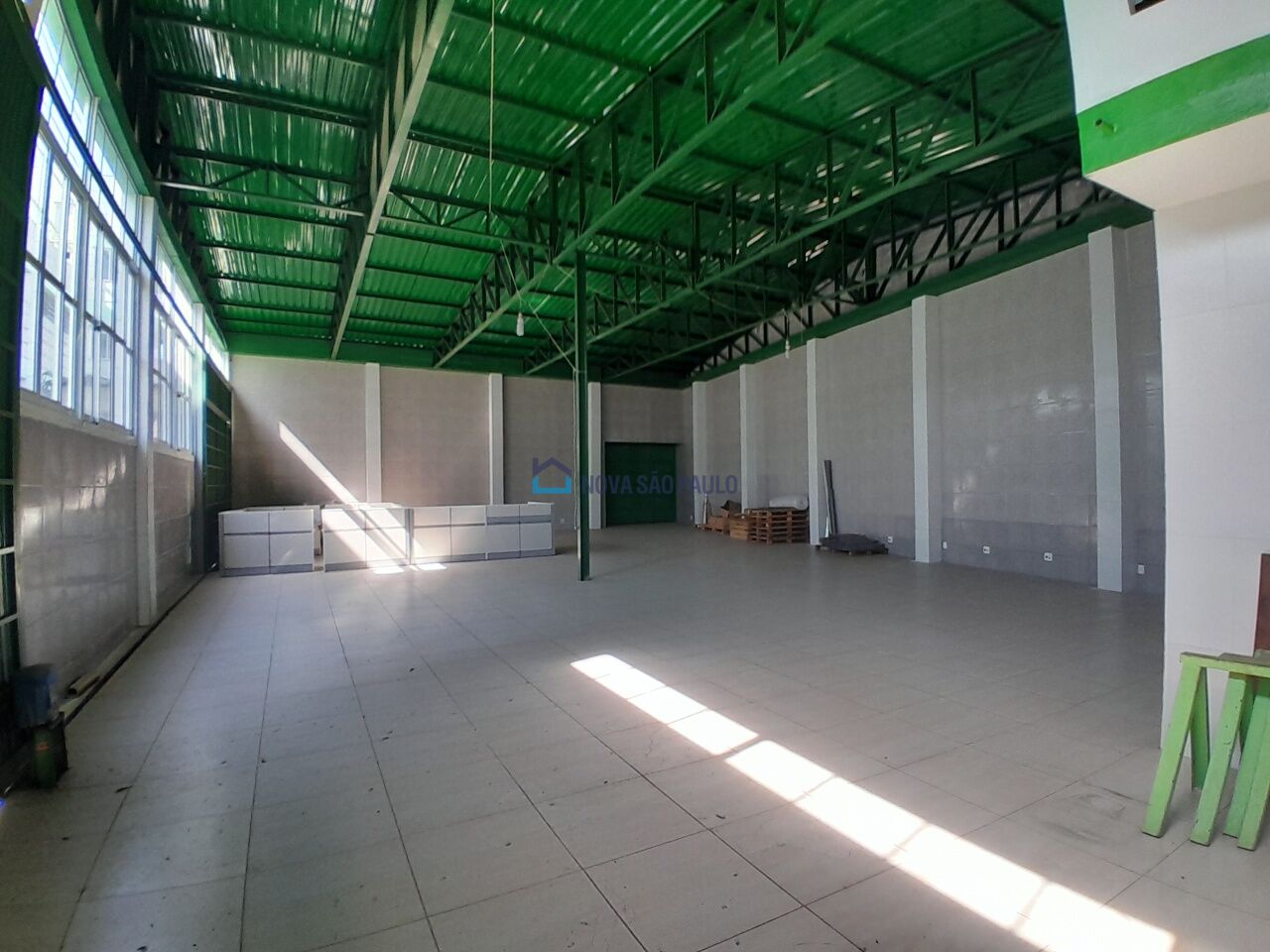 Foto 3 - JA44357