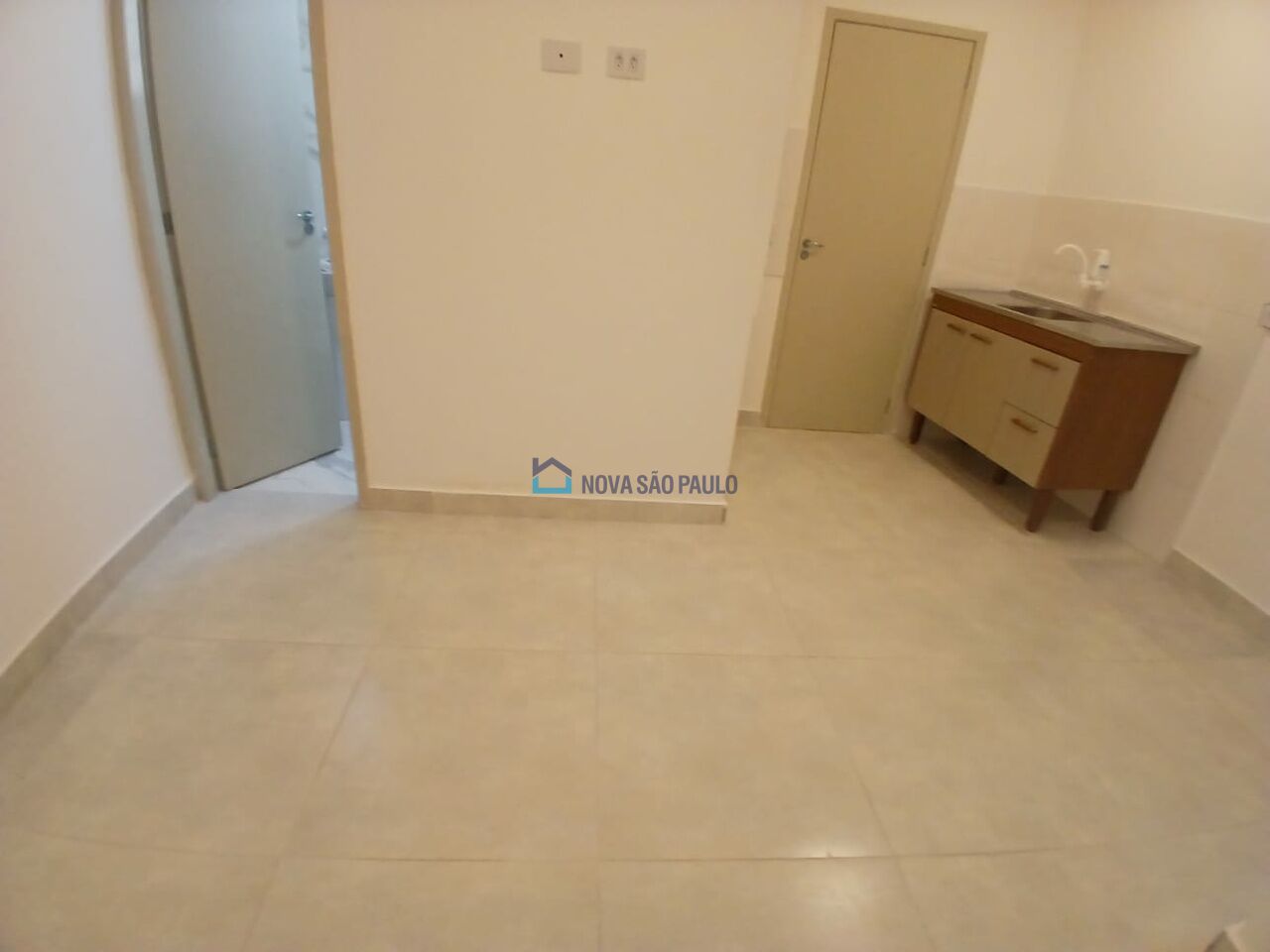 Foto 2 - JA44473