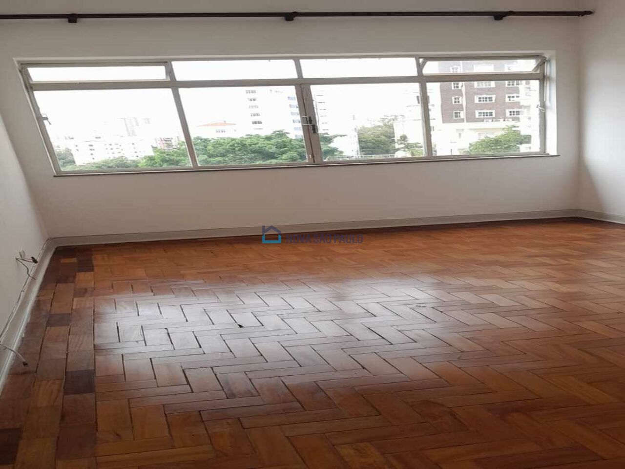 Foto 3 - JA44484