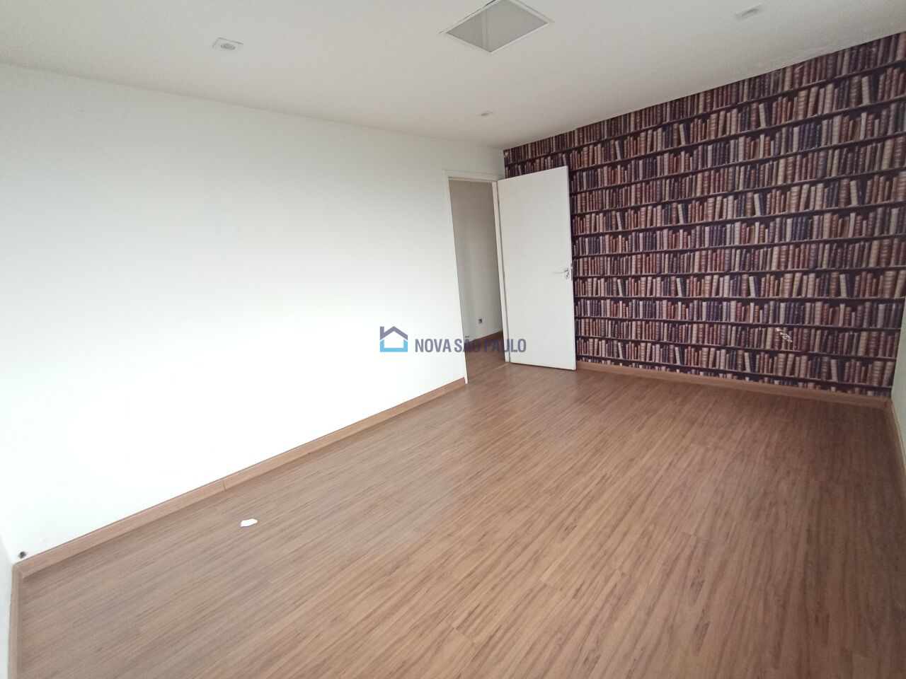 Foto 2 - JA44549