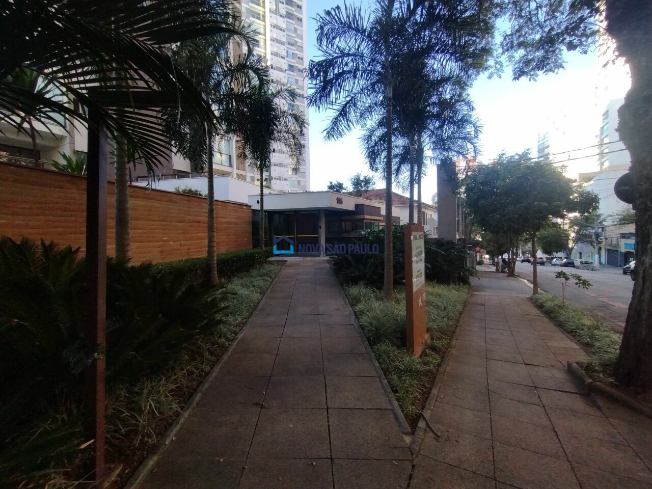 Foto 30 - JA44749