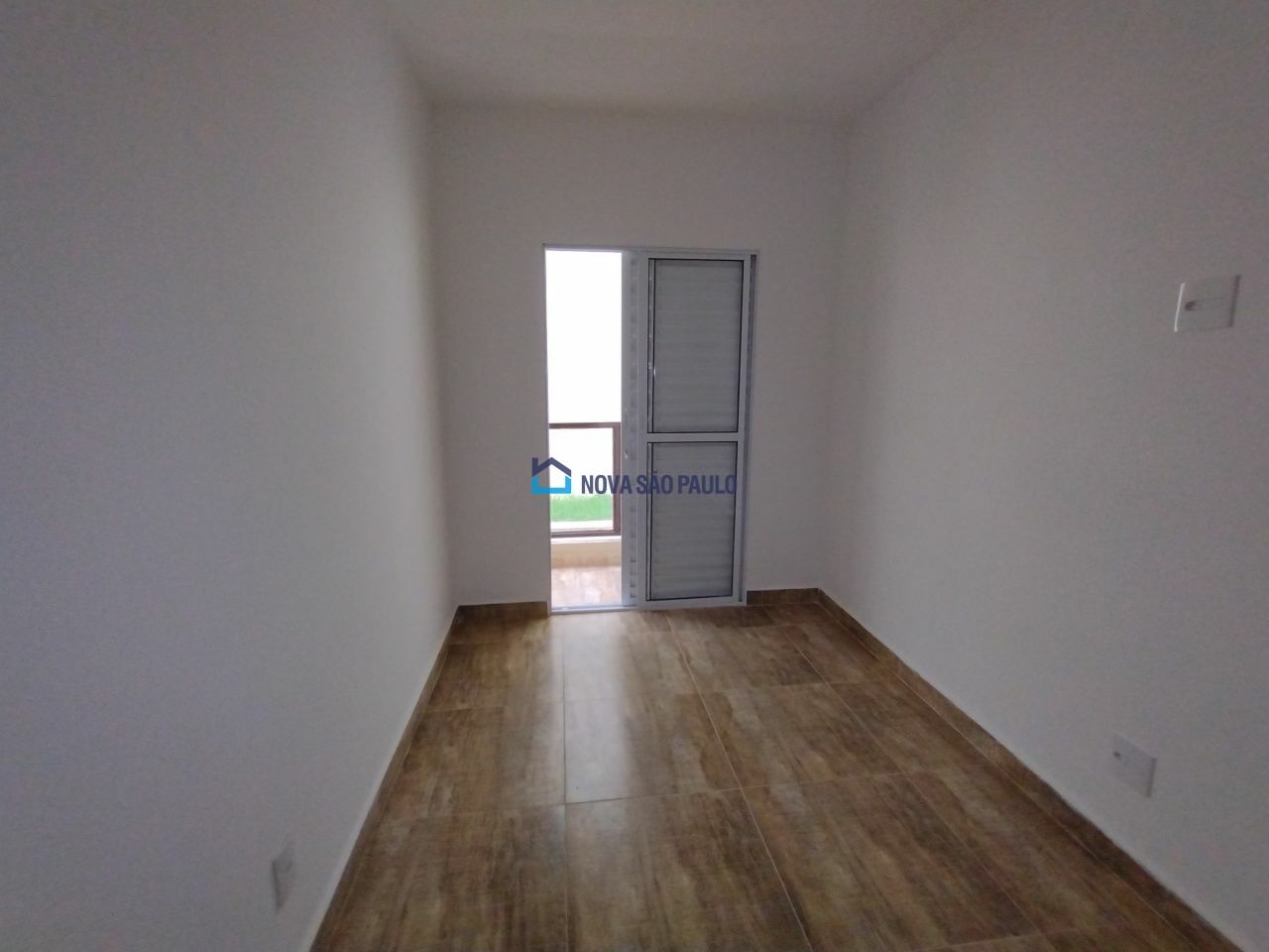 Foto 2 - JA44905