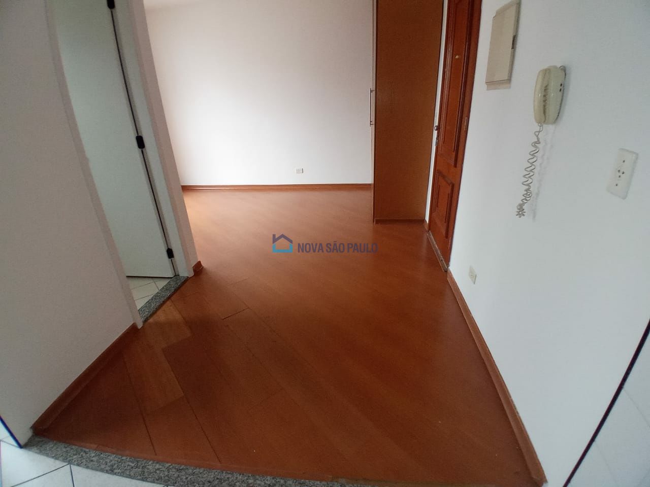 Foto 5 - JA5807