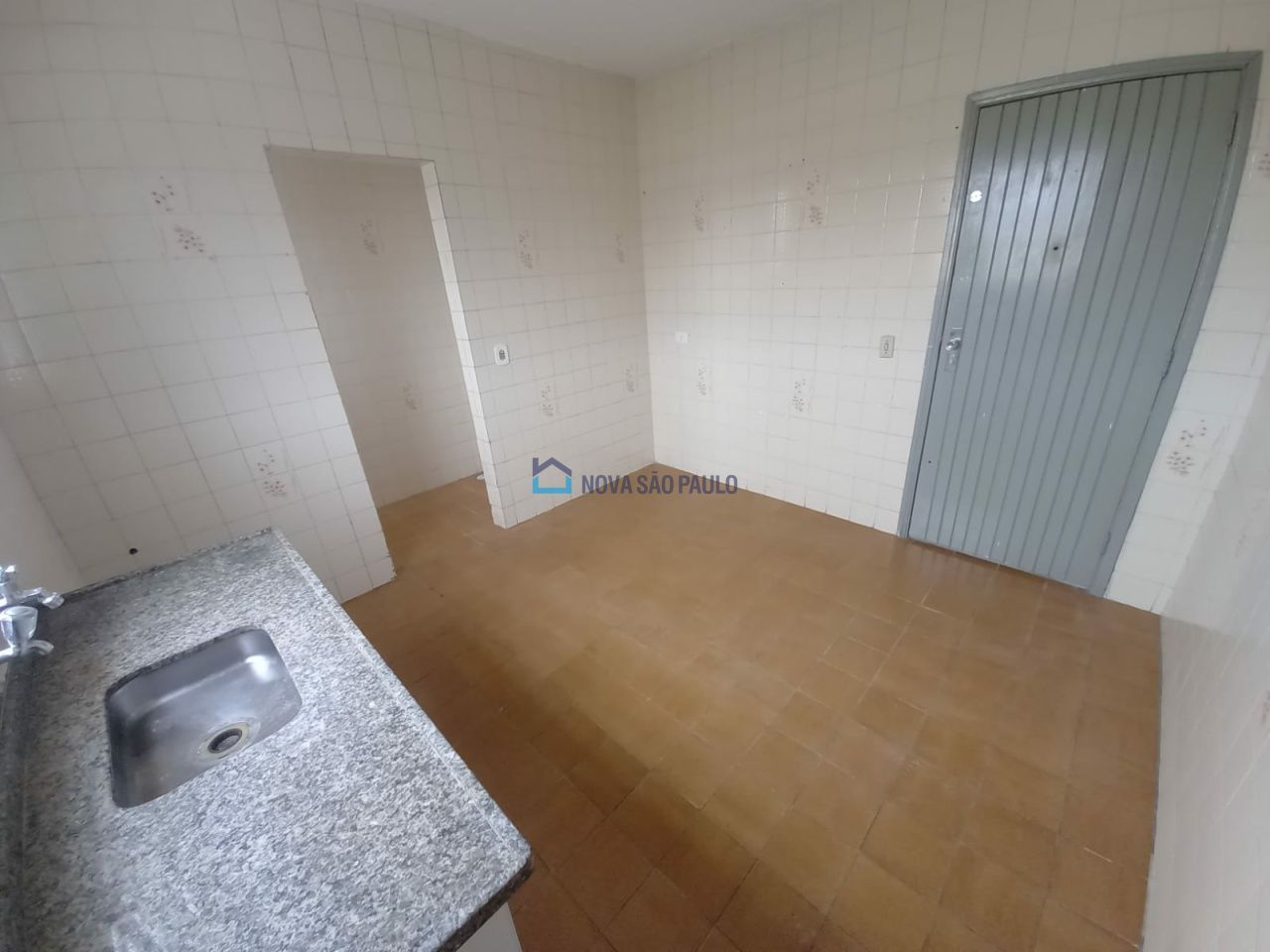Foto 16 - JA803