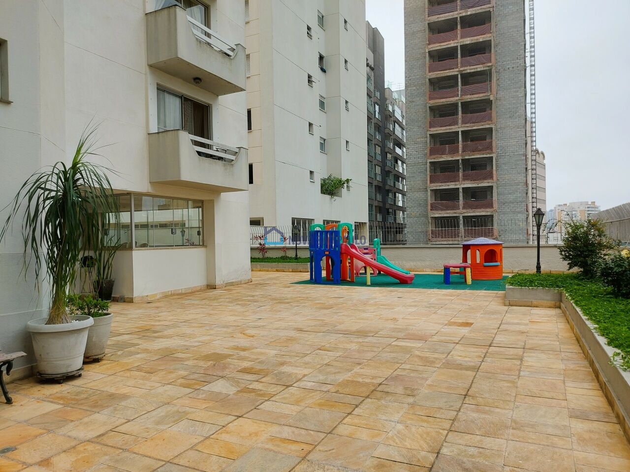 Foto 26 - MO10620