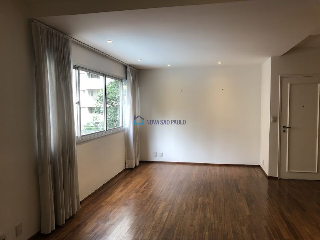 Foto 5 - MO11163