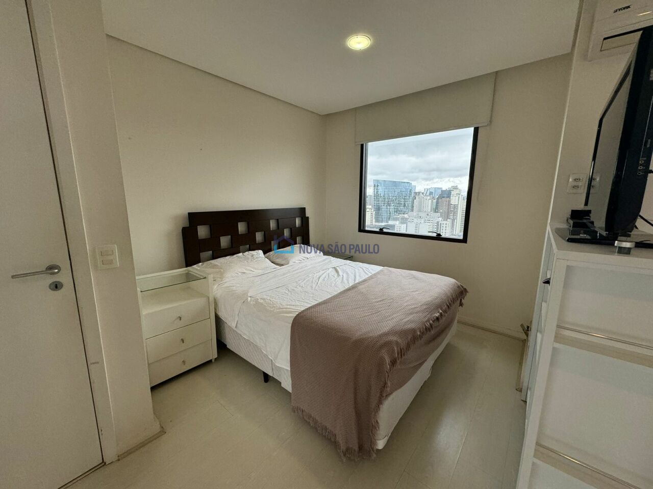 Foto 25 - MO14004