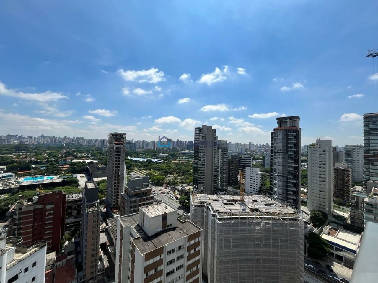 Foto 12 - MO14201