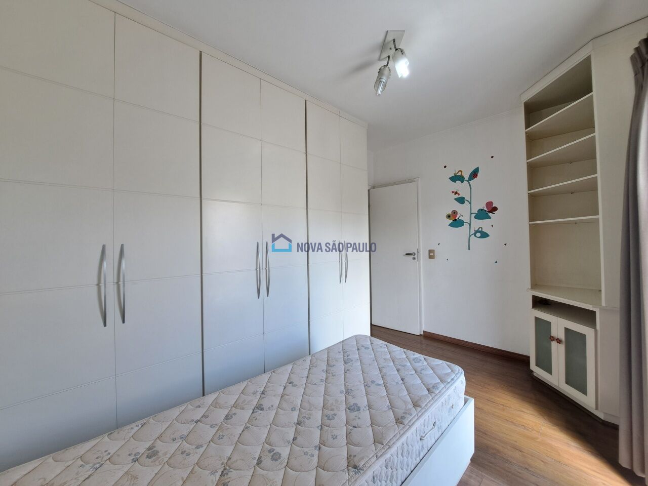 Foto 37 - MO14903