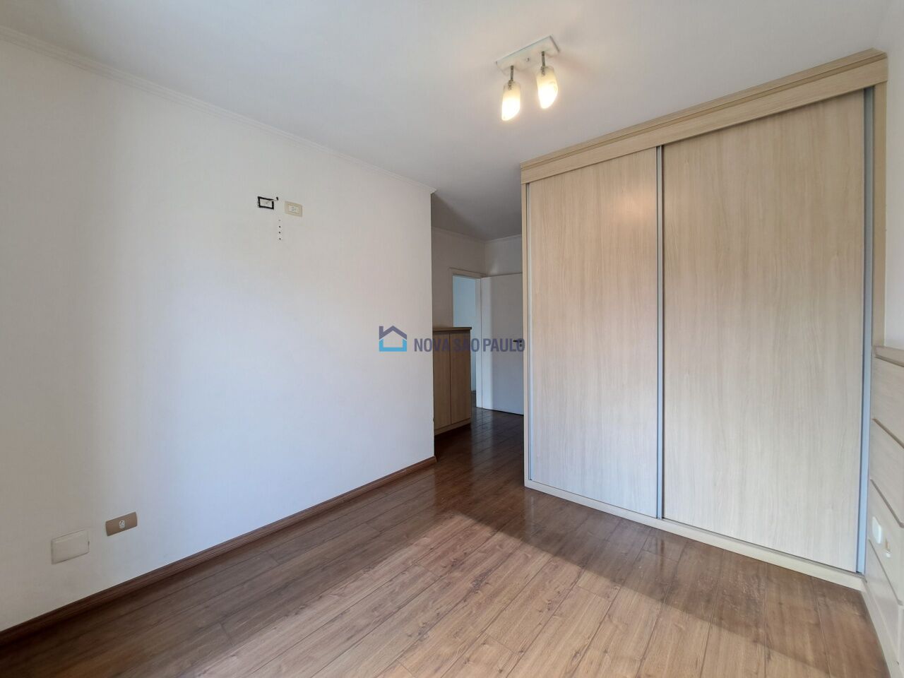 Foto 23 - MO14903