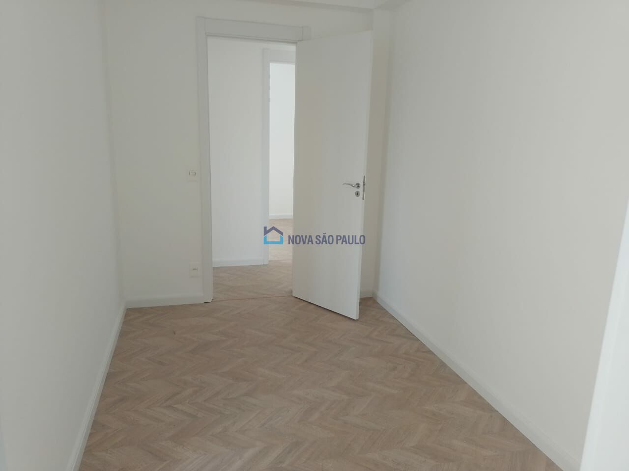 Foto 23 - MO15100