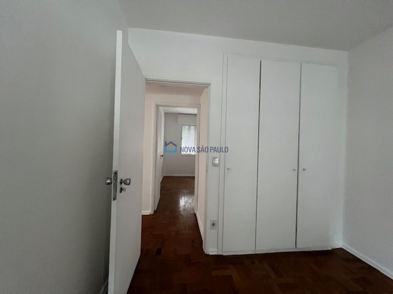 Foto 13 - MO15811
