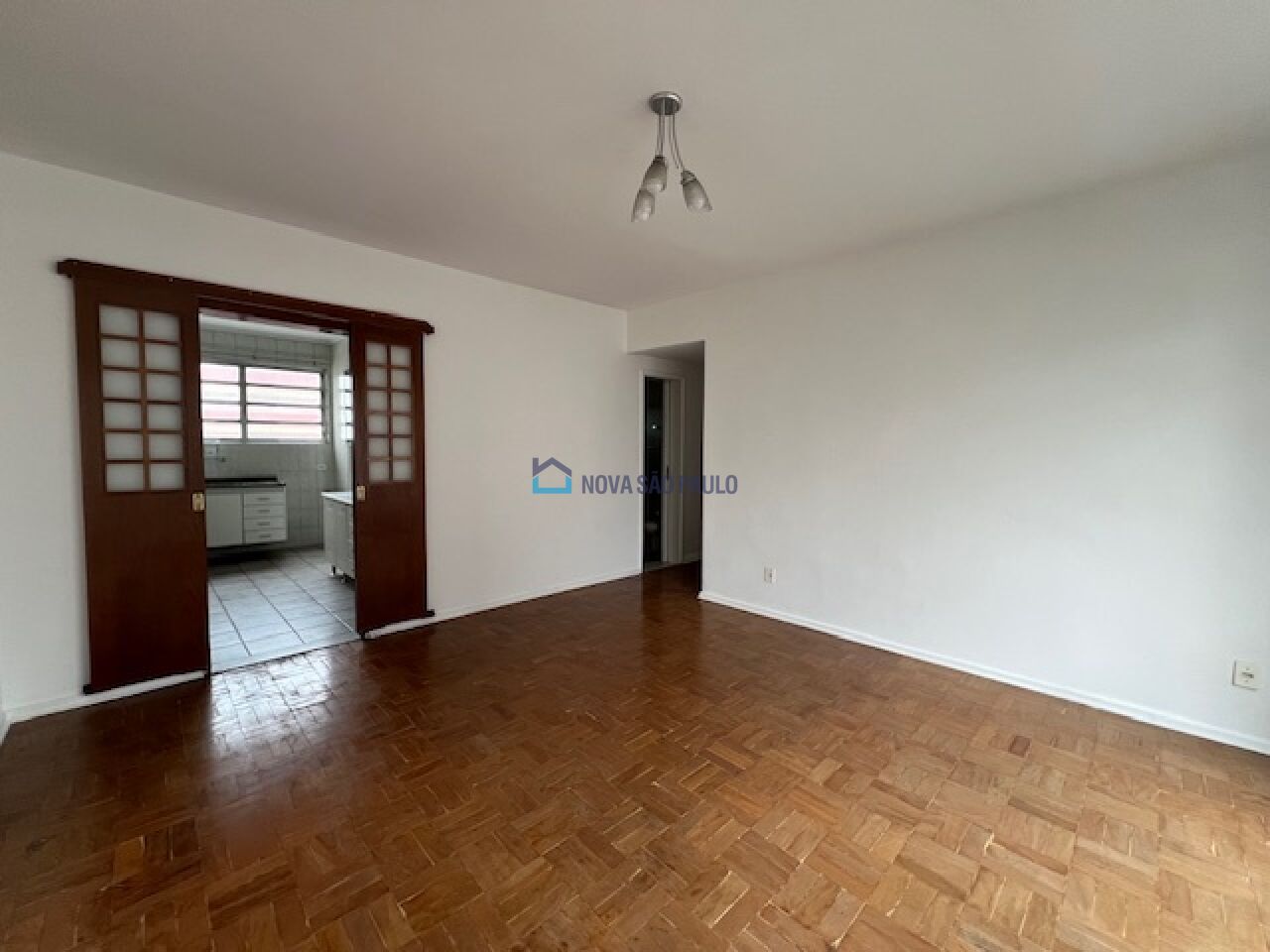 Foto 3 - MO15811