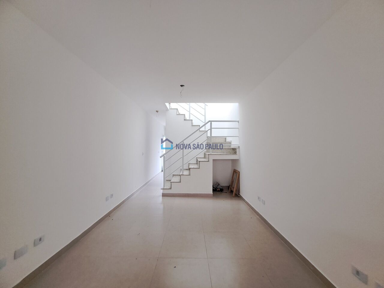 Foto 2 - MO15844