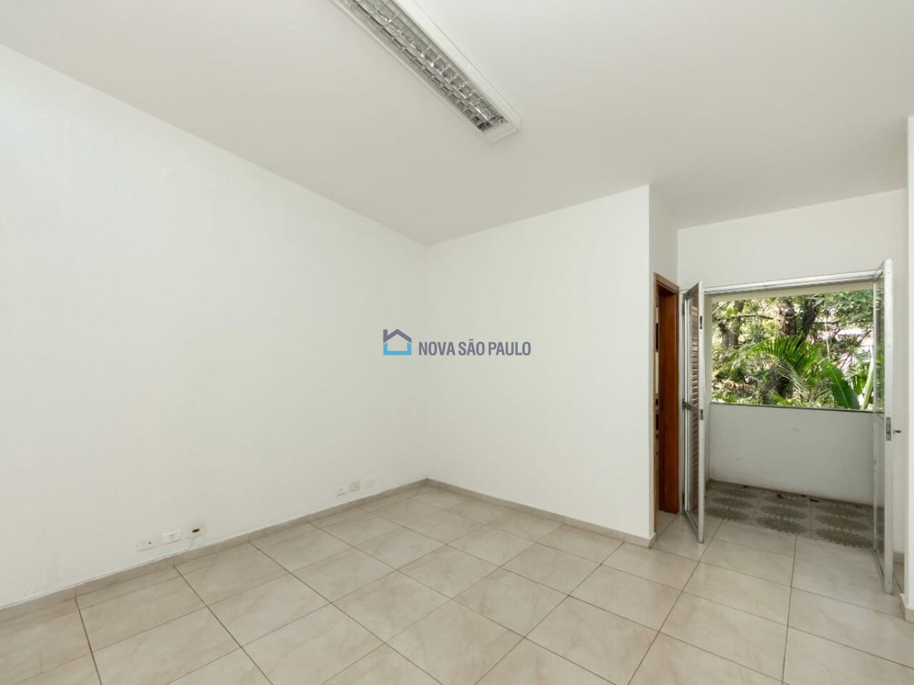 Foto 12 - MO15899