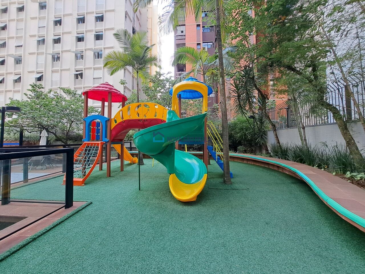 Foto 25 - MO16165