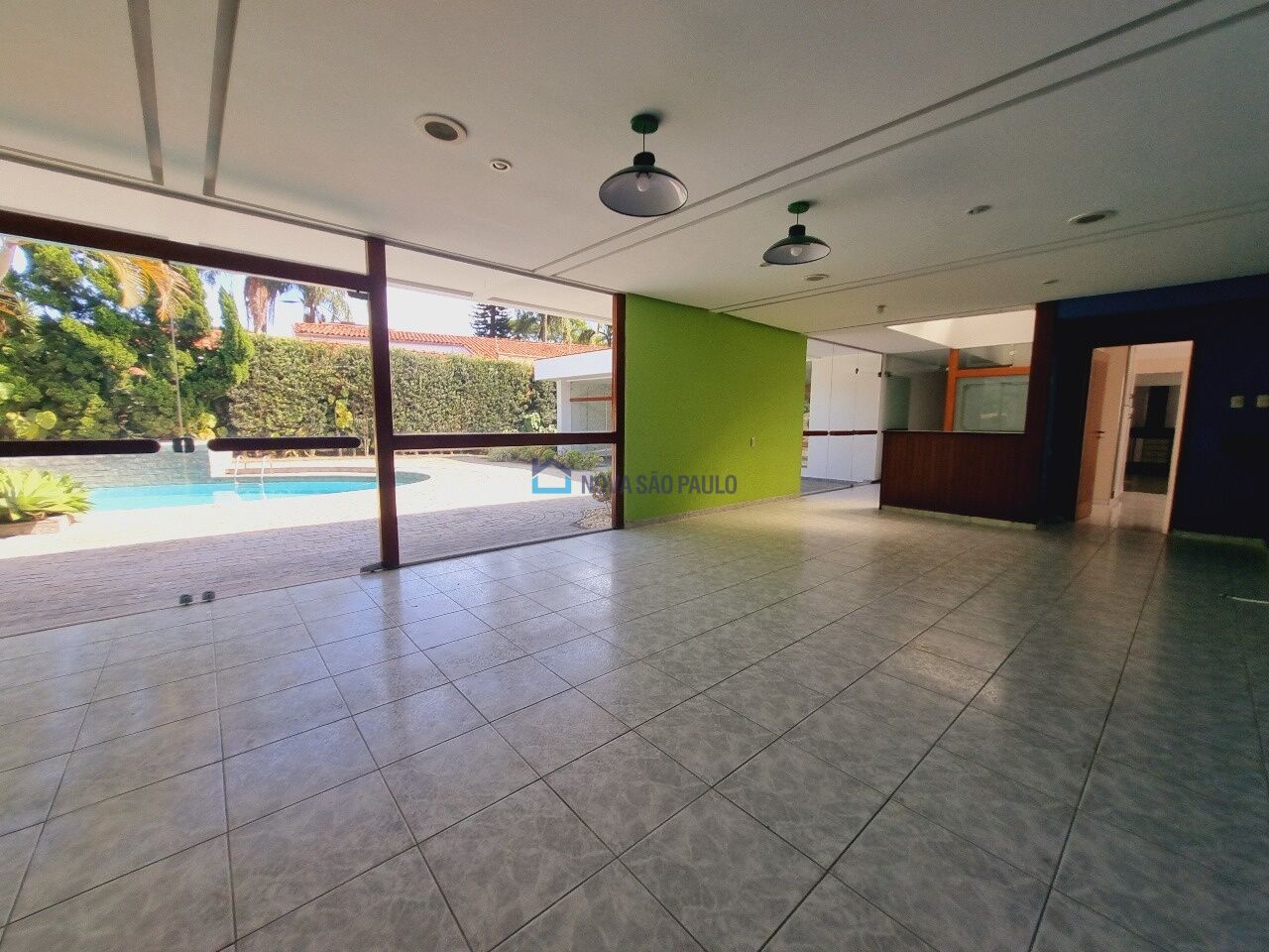 Foto 27 - MO16527