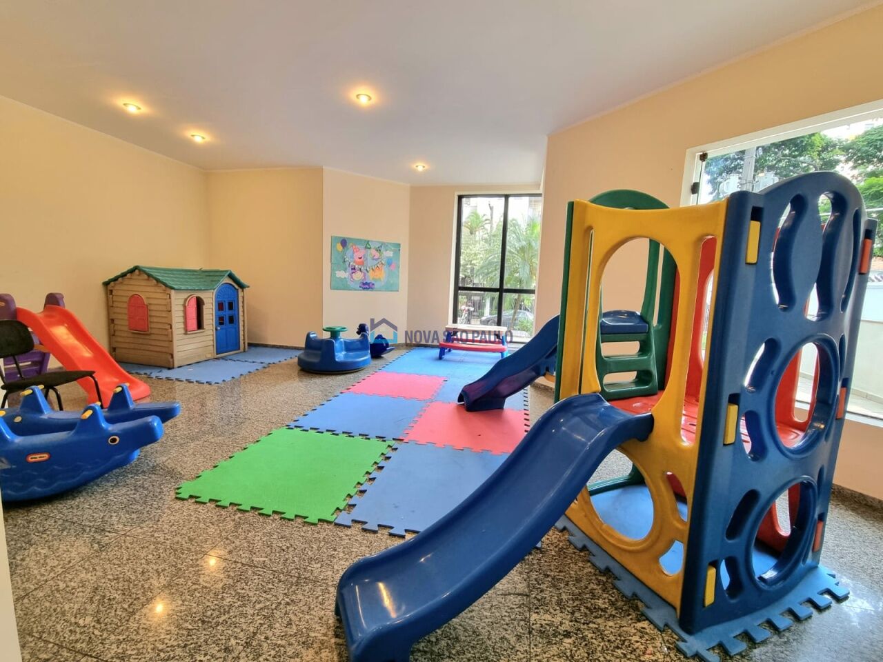 Foto 40 - MO16534