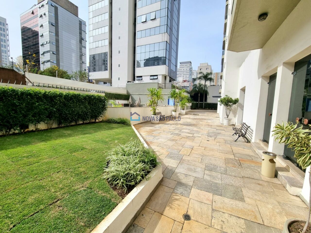 Foto 43 - MO16534