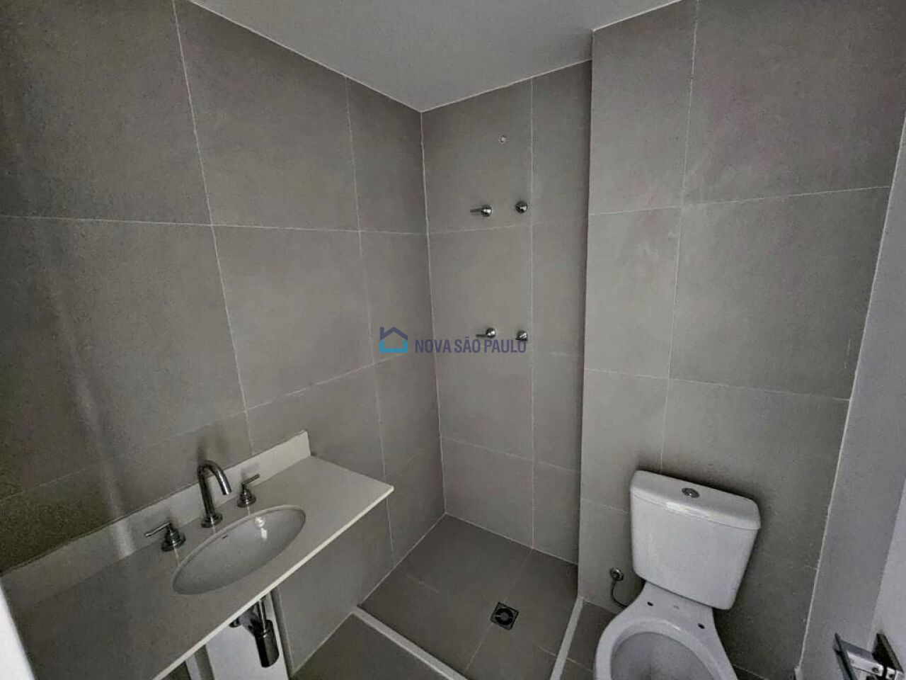 Foto 5 - MO16590