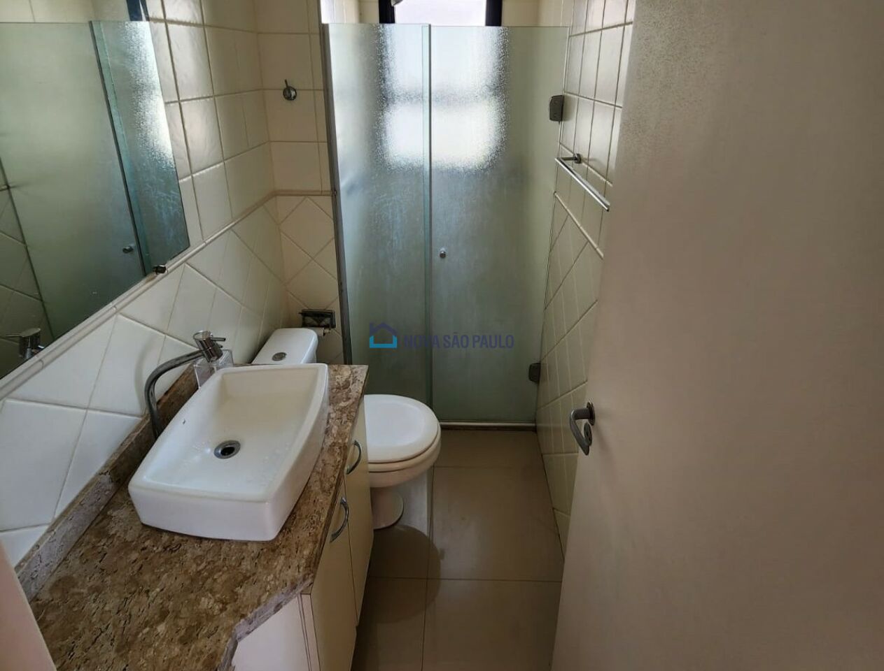 Foto 11 - MO16637
