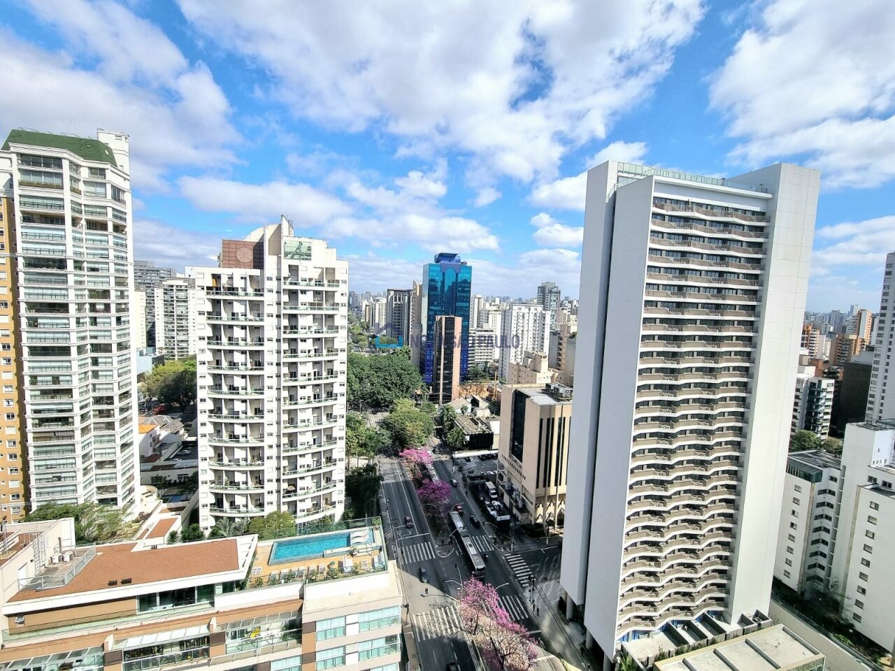 Foto 14 - MO16677