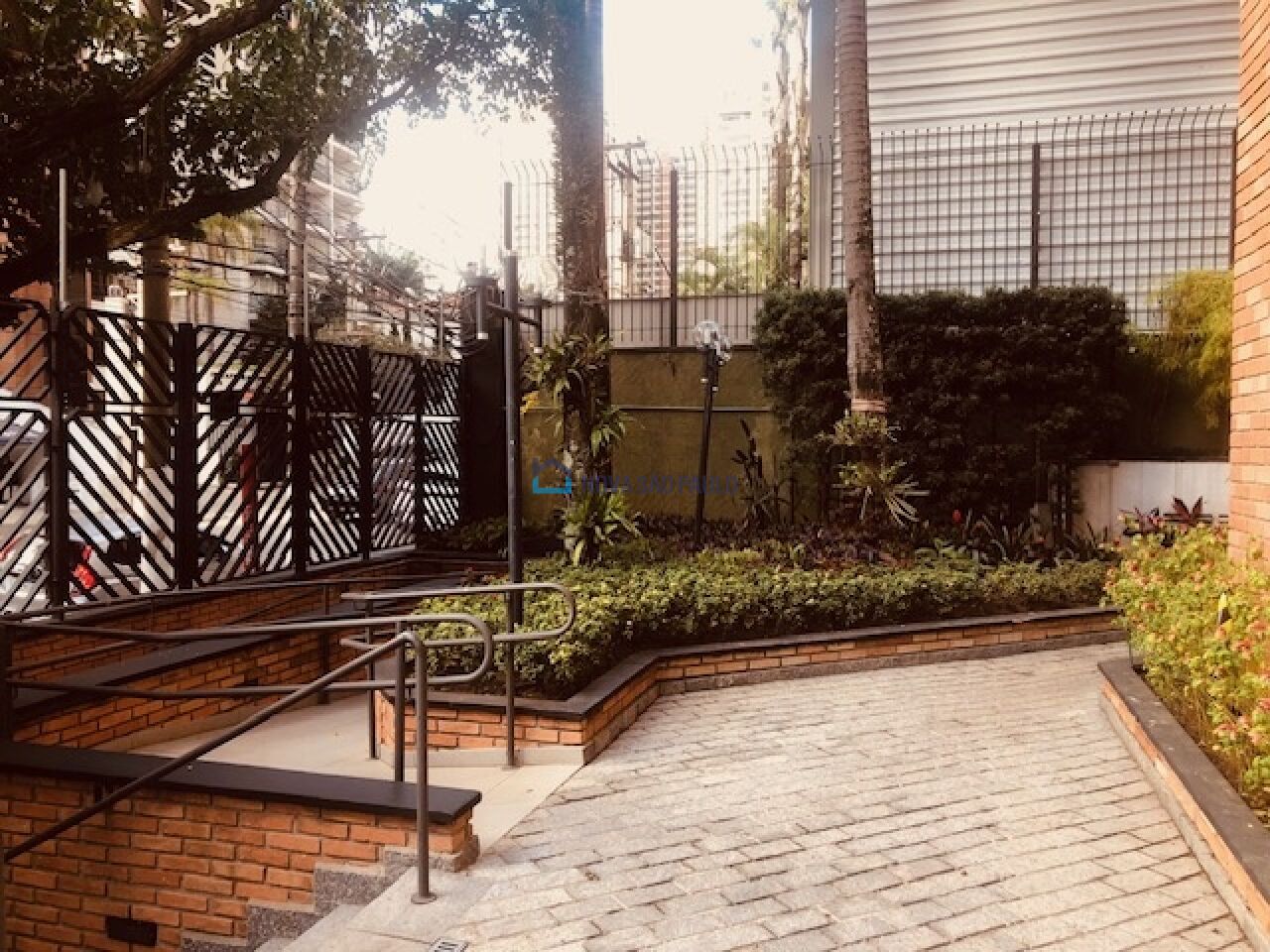 Foto 41 - MO16701
