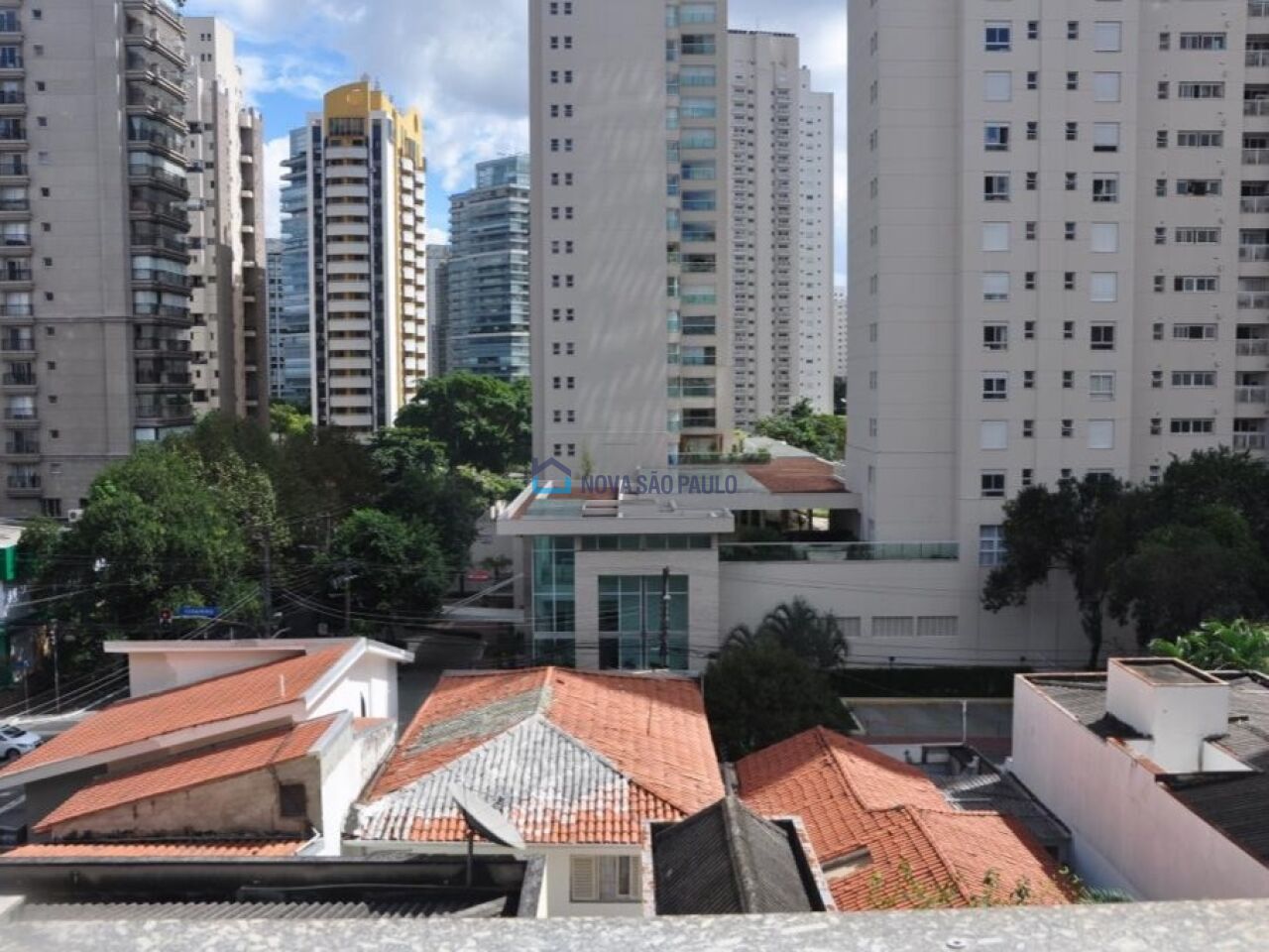 Foto 8 - MO16817
