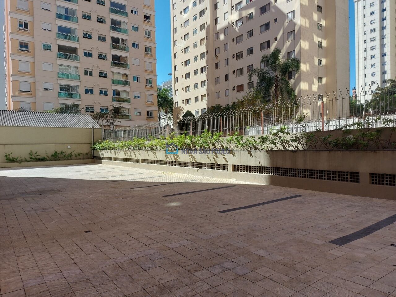 Foto 8 - MO16823