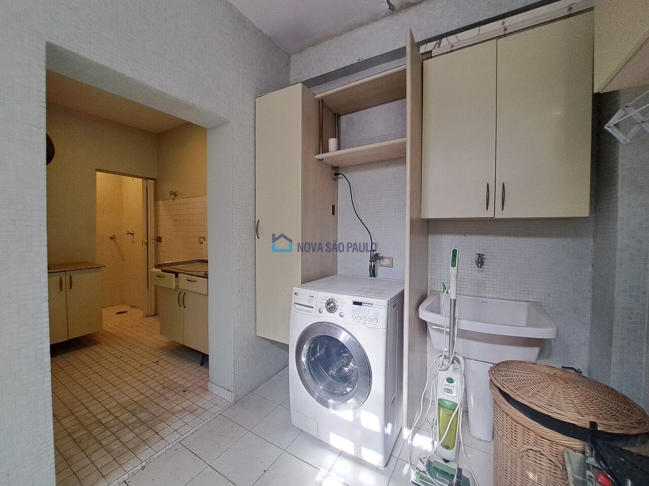 Foto 41 - MO16833