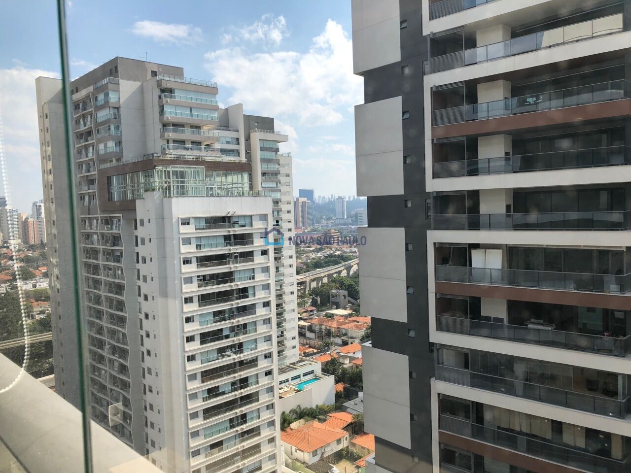 Foto 16 - MO16889
