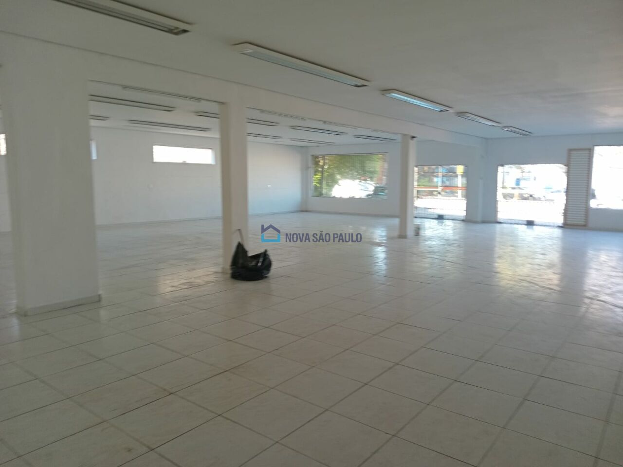 Foto 2 - MO16893